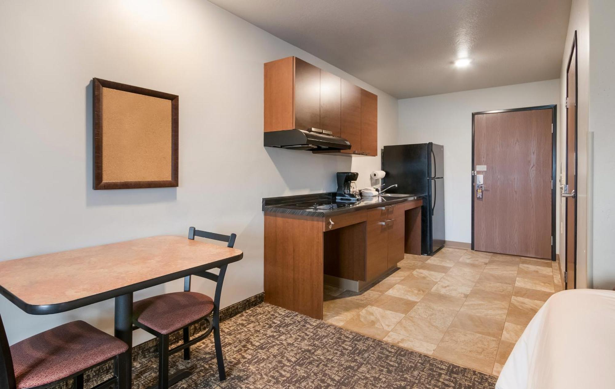 My Place Hotel-Grand Forks, Nd Стая снимка