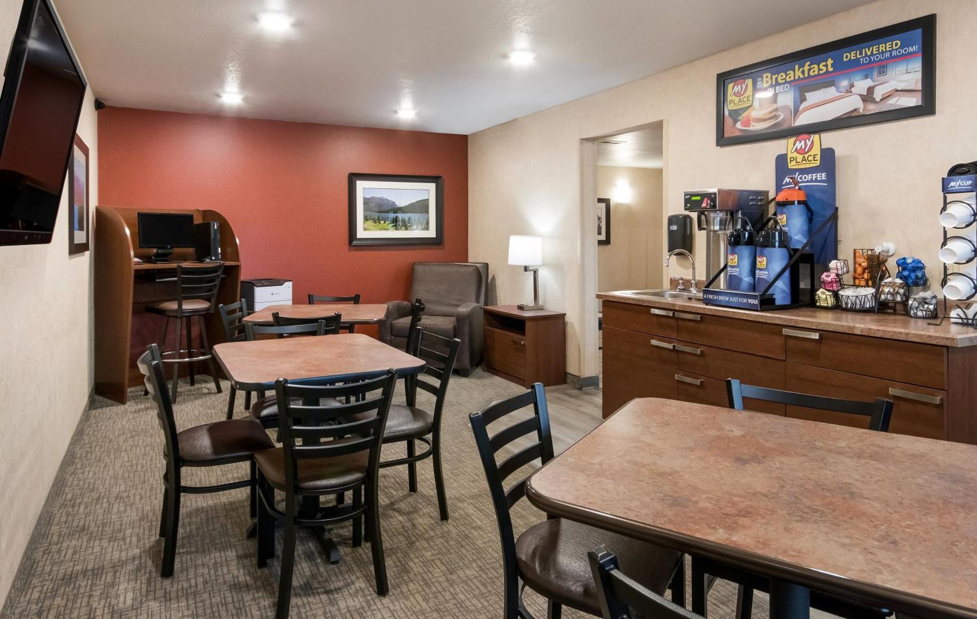 My Place Hotel-Grand Forks, Nd Екстериор снимка