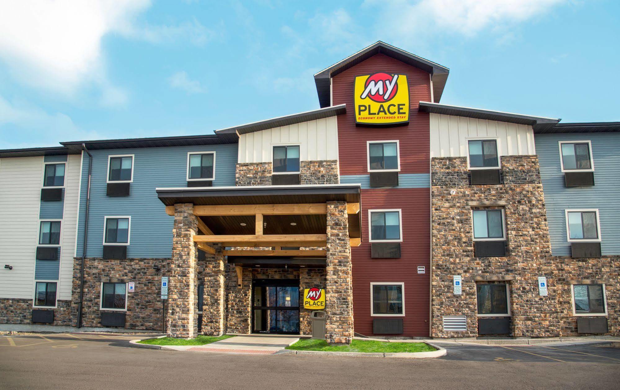 My Place Hotel-Grand Forks, Nd Екстериор снимка
