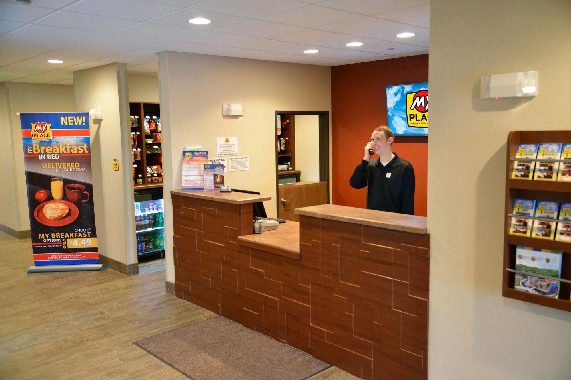 My Place Hotel-Grand Forks, Nd Екстериор снимка